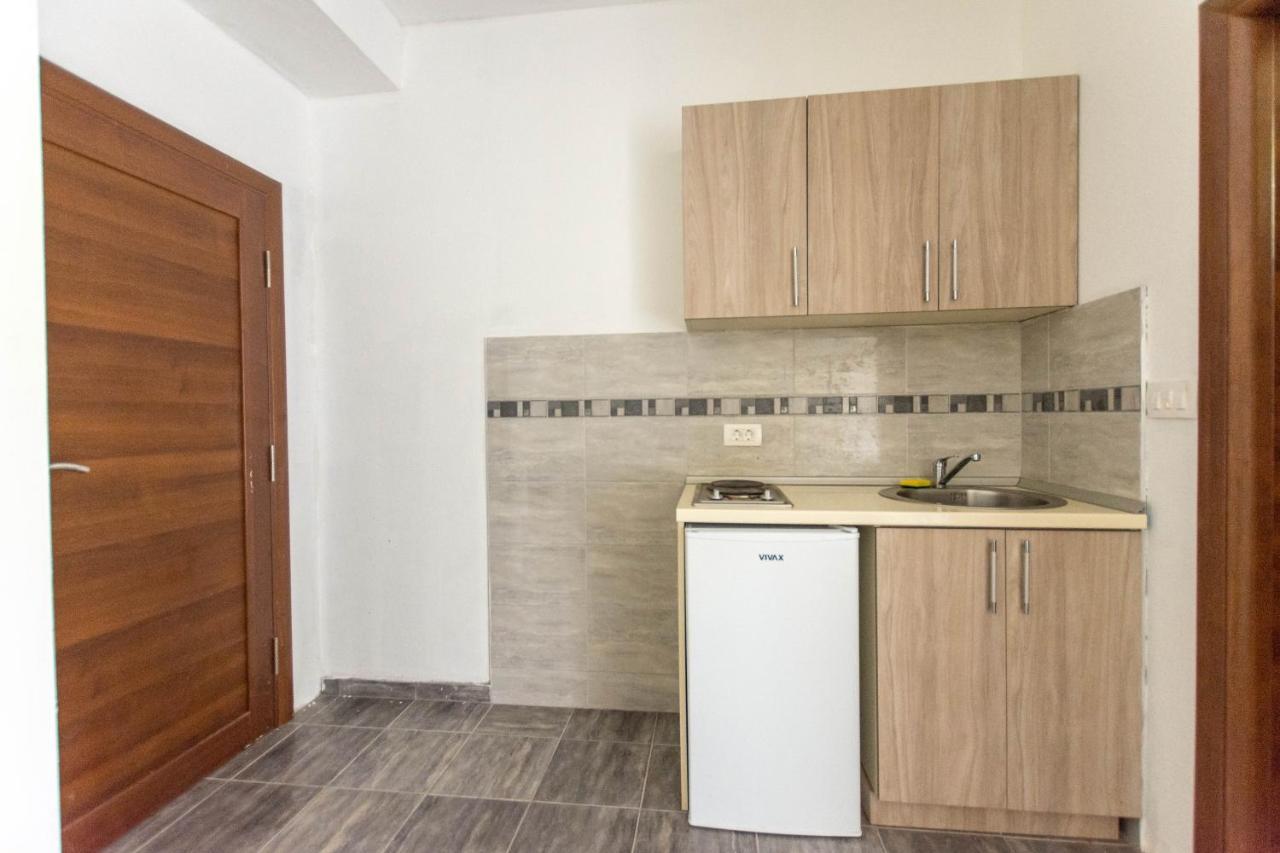 Apartments Elena Budva Eksteriør bilde
