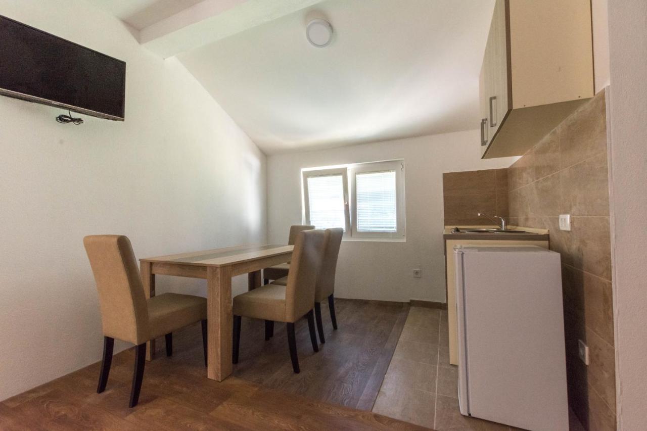 Apartments Elena Budva Eksteriør bilde
